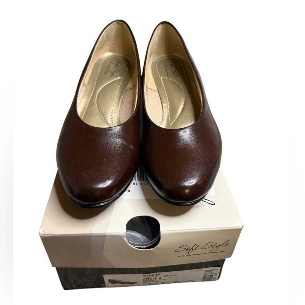 Hush Puppies Brown Leather Slip-On Women's Flats